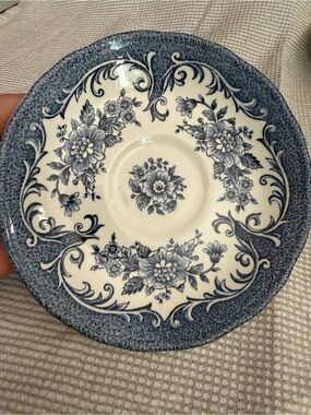 Royal Staffordshire Avondale Ironstone J&G Meakin Blue Floral Saucer Plate